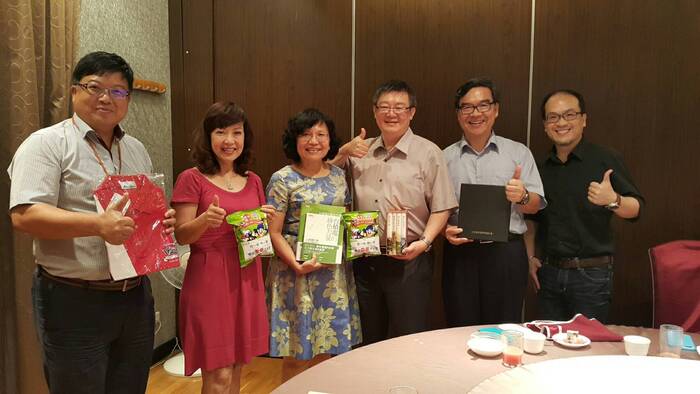 台南市校友會理事長造訪南科 期促成台積電校友入會（校友服務中心）圖片