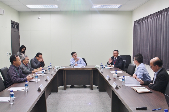 管院院務諮詢會議  黃烱輝：與在地產業結合  開設特色課程圖片